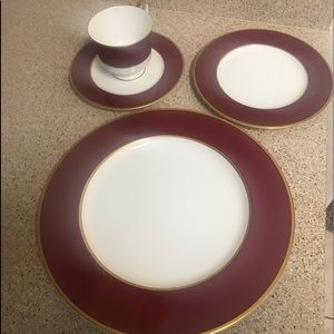 Mikasa Bone China Set of 12 Plus Serving